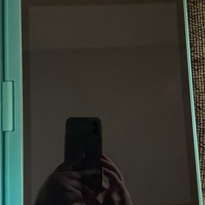 Apple iPad 9th gen with Wi-Fi (2021) with keyboard case